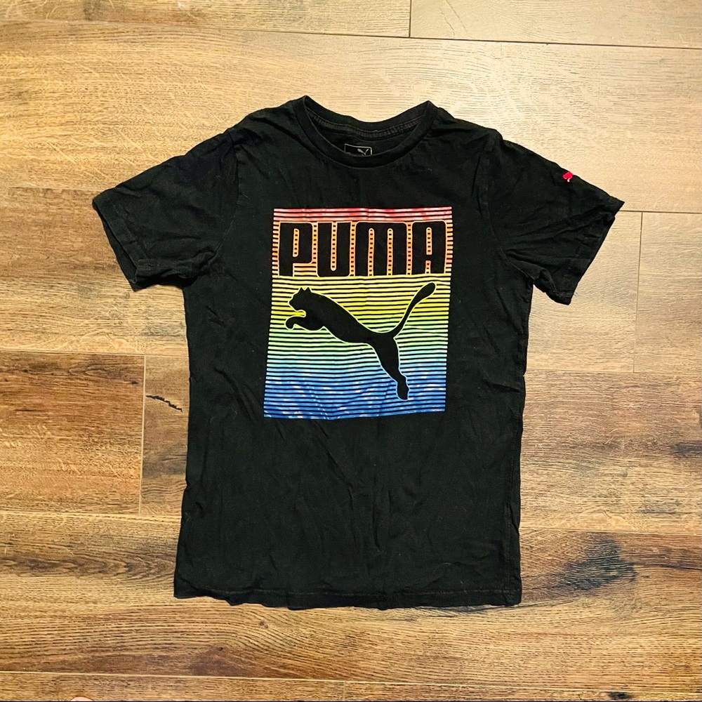 3/30$ Puma Tee with rainbow logo